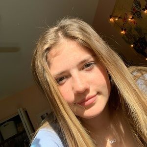 Meet your Posher, Krystie